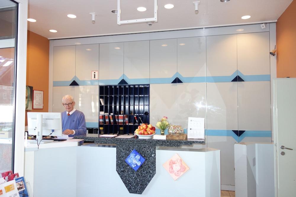 Kastens Hotel ดุสเซลดอร์ฟ ภายนอก รูปภาพ